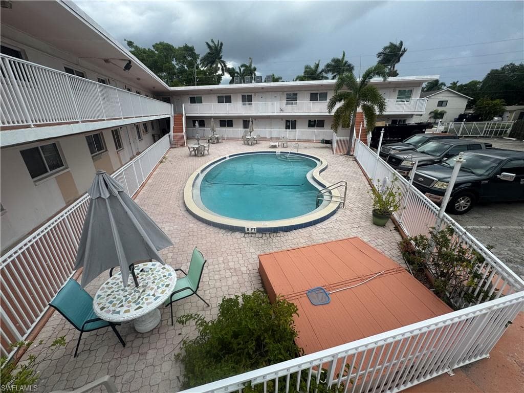 2590 1st ST 112 FORT MYERS, FL 33901