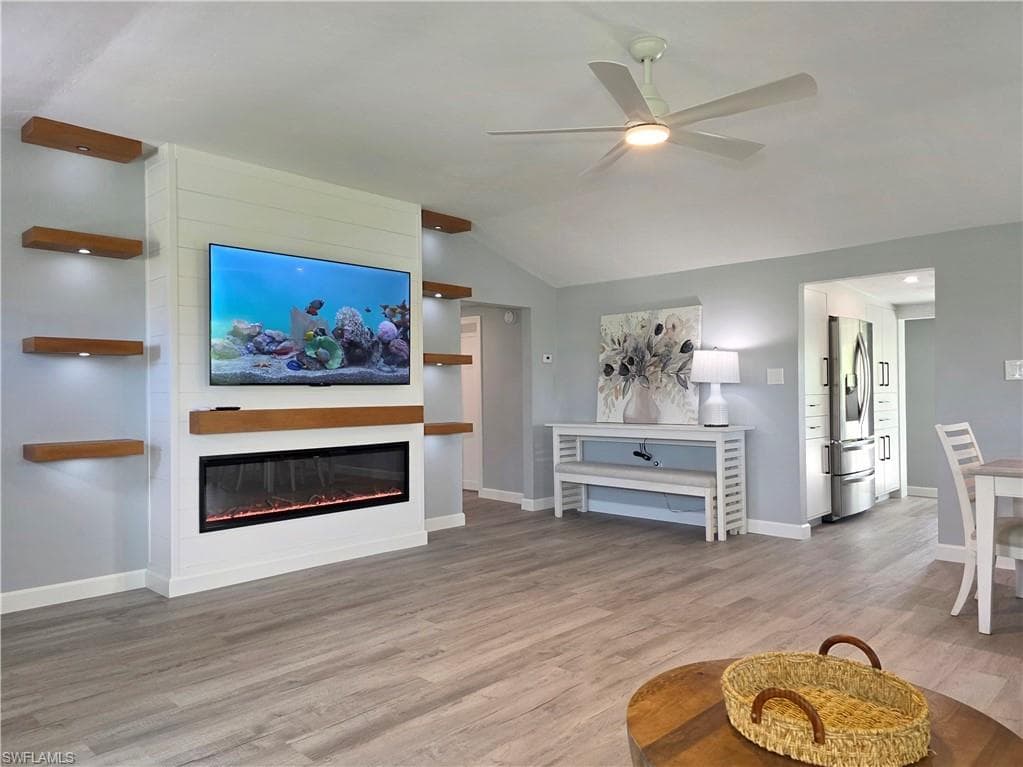 18387 Pioneer RD FORT MYERS, FL 33908