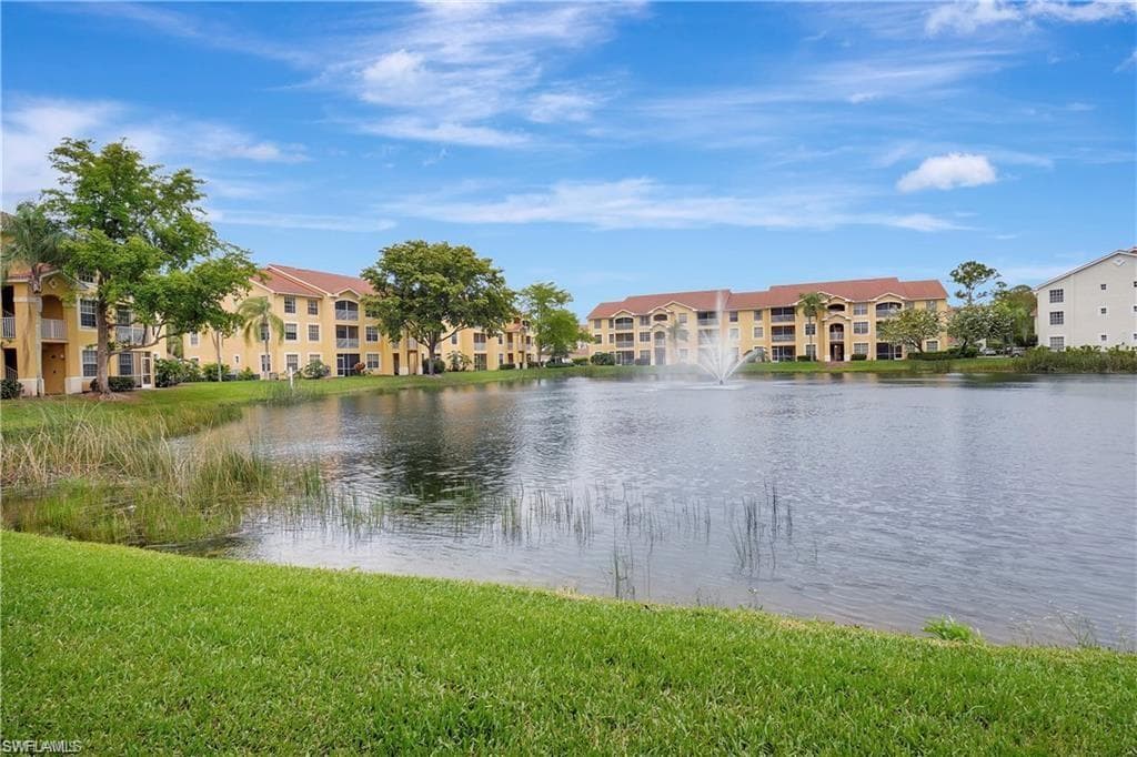 4680 Saint Croix LN 517 NAPLES, FL 34109