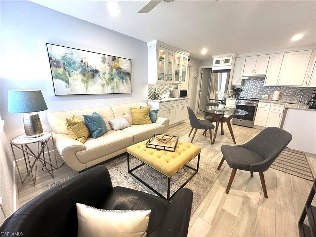 175 5th AVE S 104 NAPLES, FL 34102