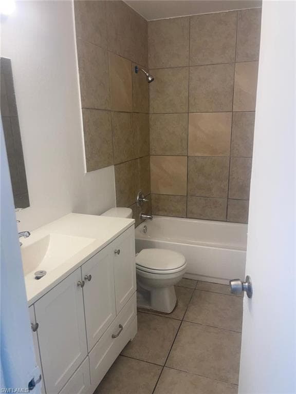 2148 Dora ST 4 FORT MYERS, FL 33901