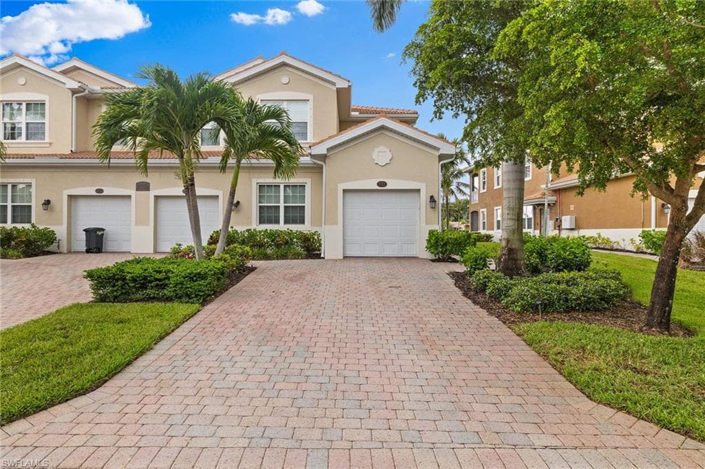 18218 Creekside Preserve LOOP 202 FORT MYERS, FL 33908