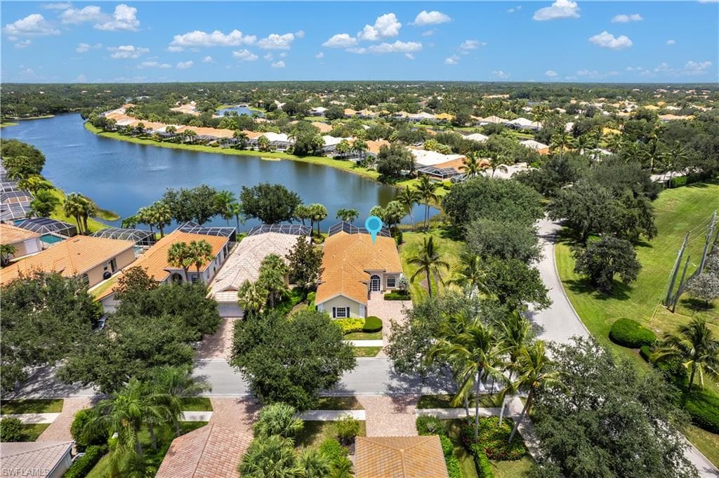 3701 Whidbey WAY NAPLES, FL 34119