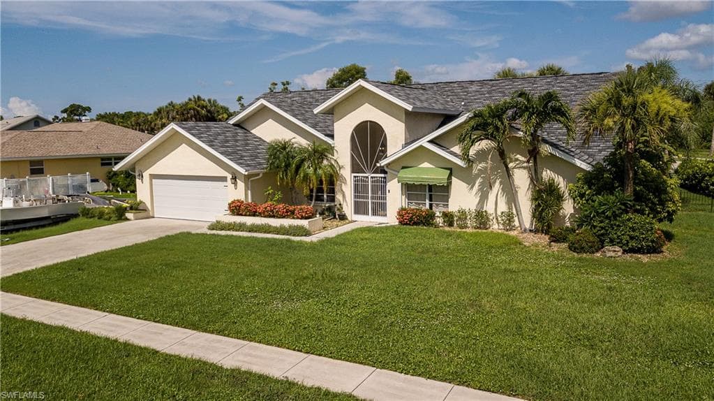 4225 Prestwick CT NORTH FORT MYERS, FL 33903