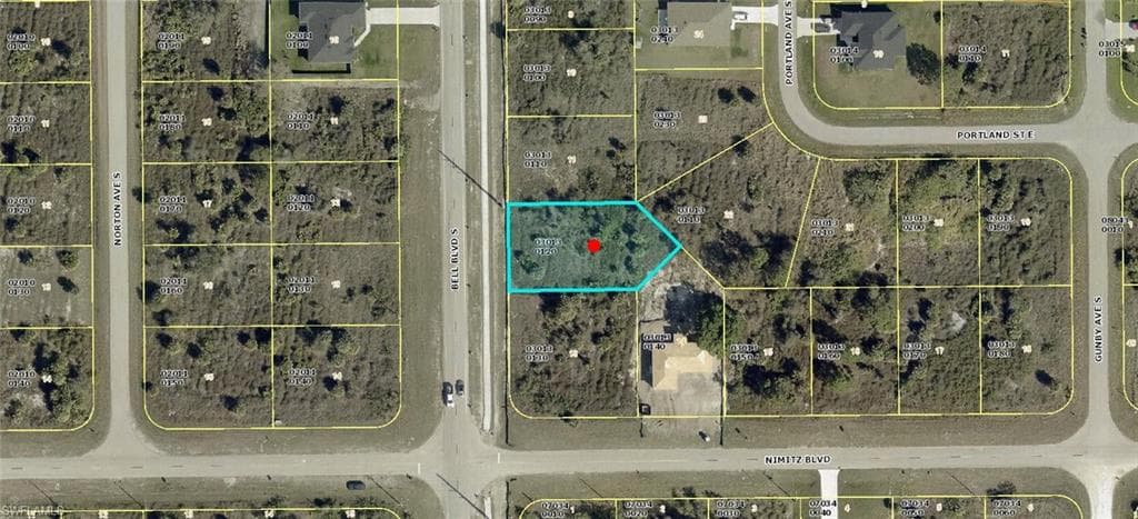 929 Bell BLVD S LEHIGH ACRES, FL 33974