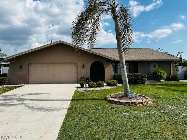 206 SW 33rd ST CAPE CORAL, FL 33914