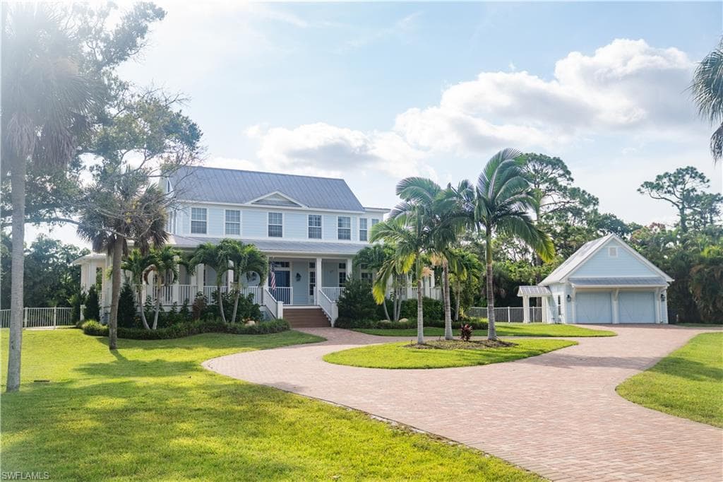 7252 Lake DR FORT MYERS, FL 33908