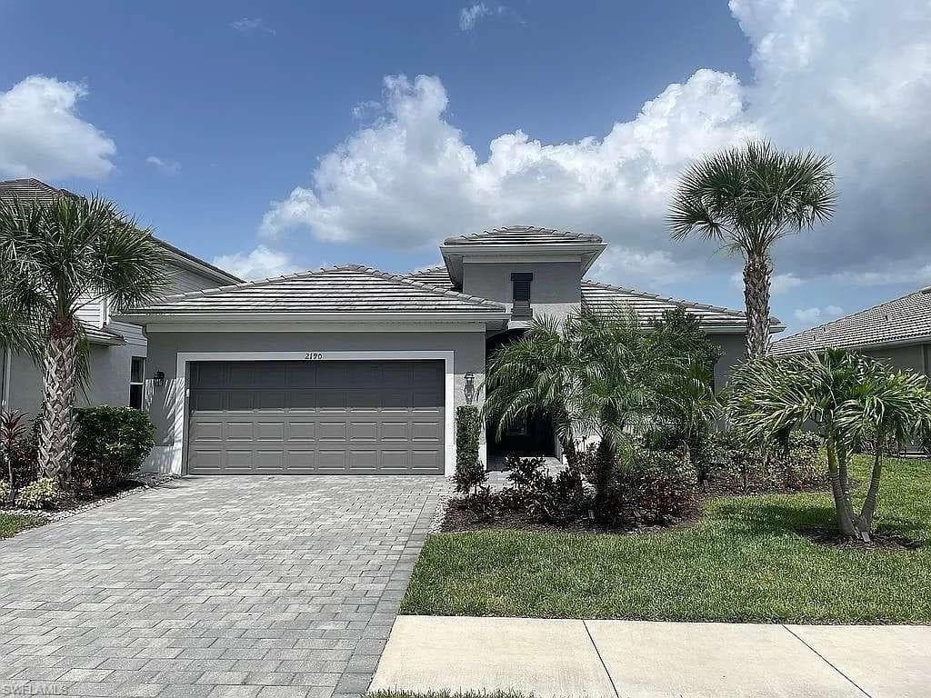2190 Clementine ST NAPLES, FL 34120