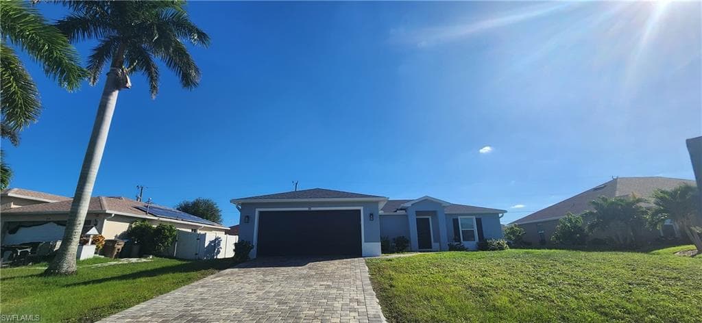 318 NW 14th ST CAPE CORAL, FL 33993