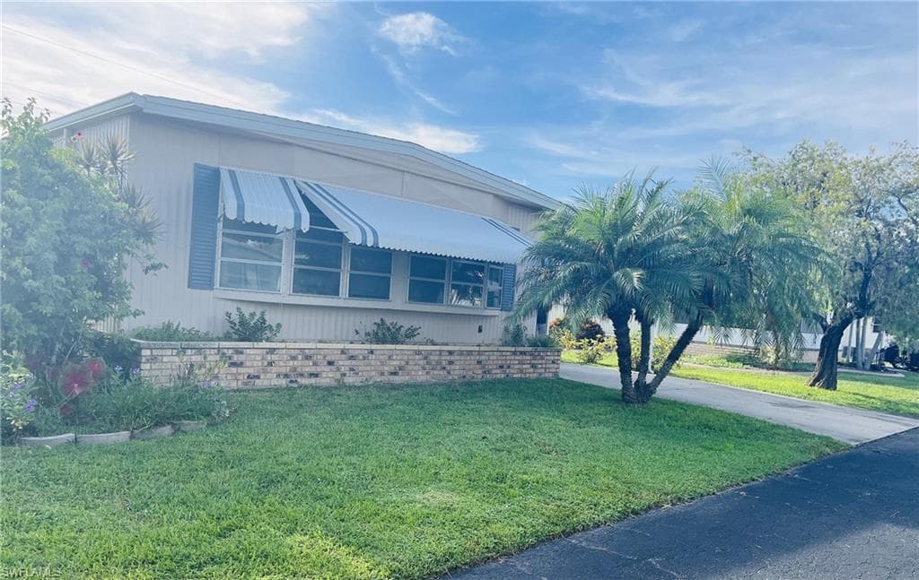 3153 Orchard DR NORTH FORT MYERS, FL 33917