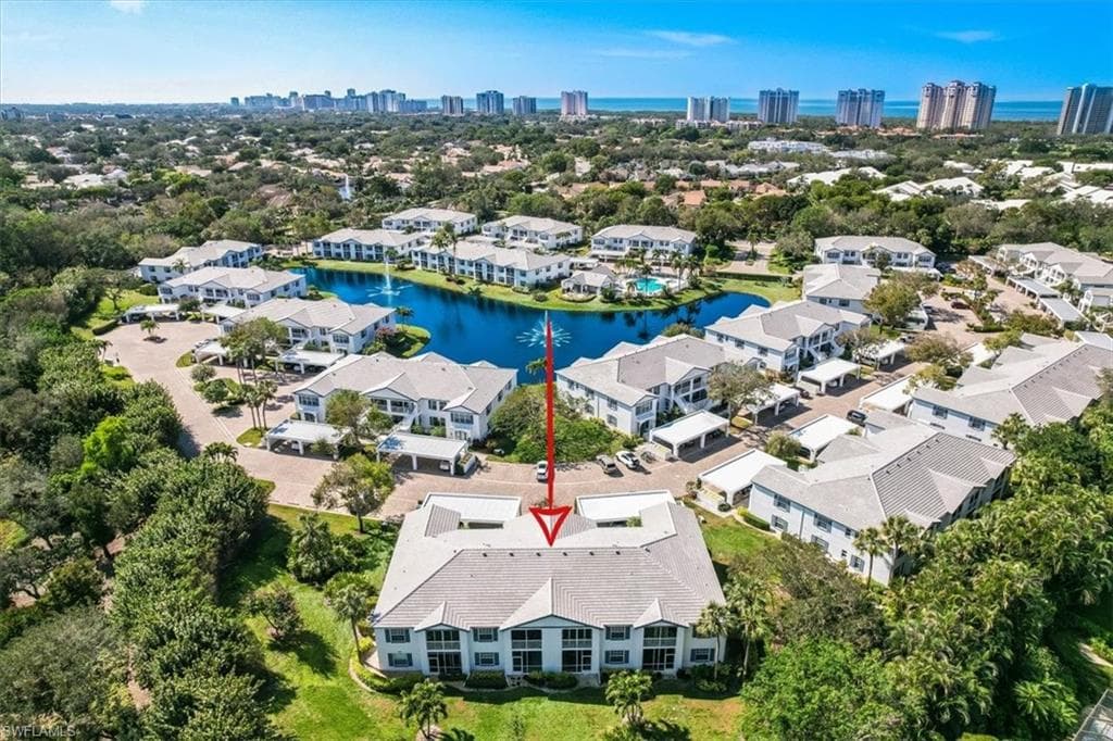 871 Tanbark DR 102 NAPLES, FL 34108
