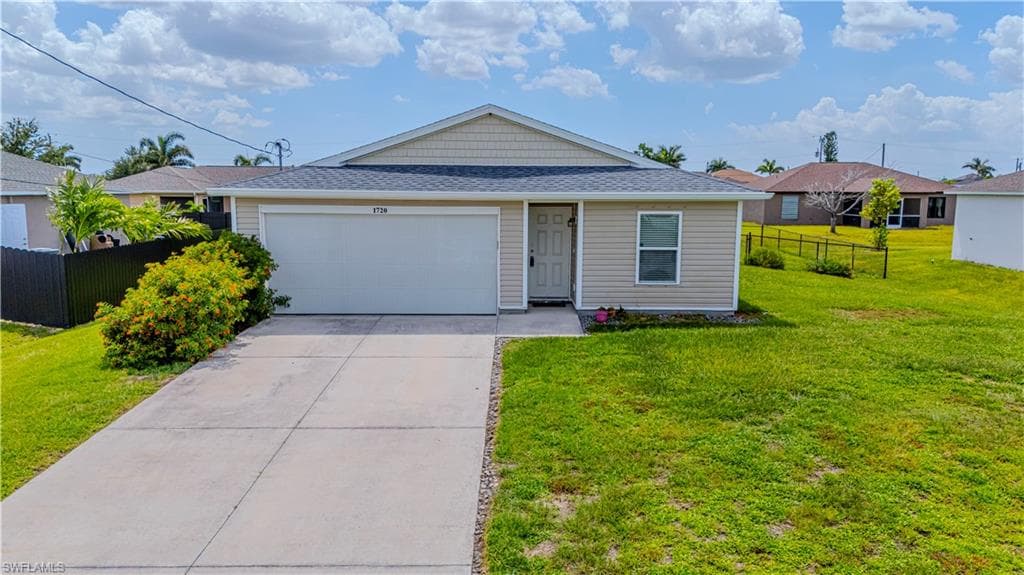 1720 NW 11th PL CAPE CORAL, FL 33993