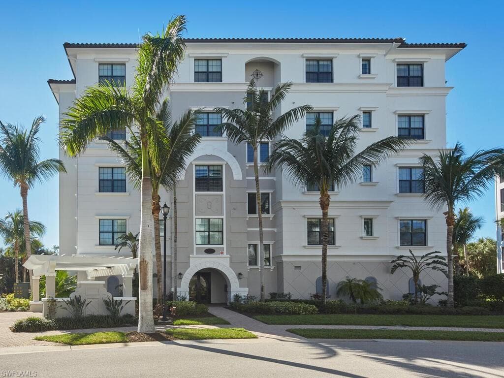4751 Via Del Corso LN 101 BONITA SPRINGS, FL 34134