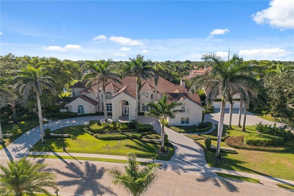 356 Colony DR NAPLES, FL 34108