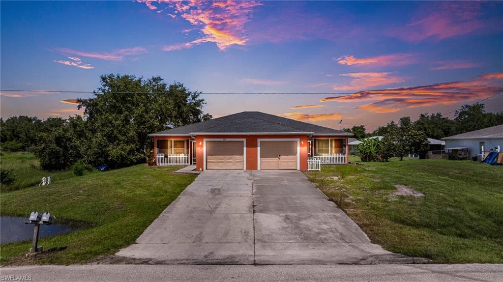 328/330 GRETCHEN AVE S LEHIGH ACRES, FL 33974