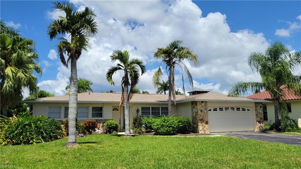 5638 Riverside DR CAPE CORAL, FL 33904
