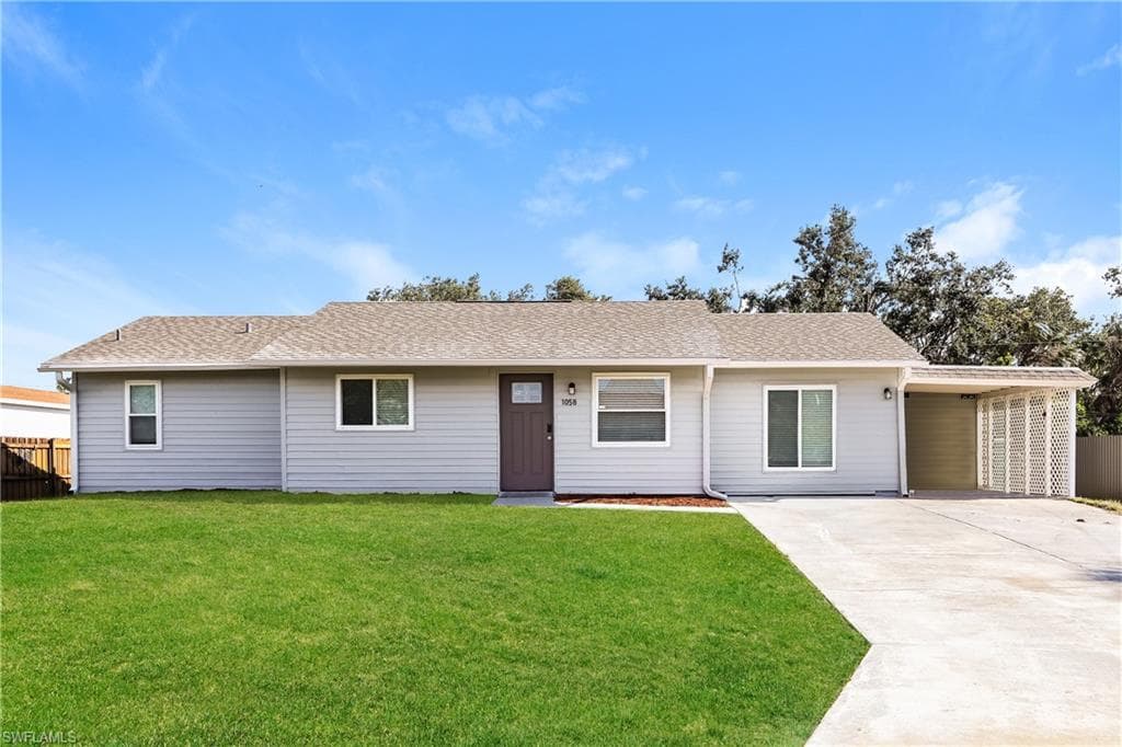 1058 Riggs ST PORT CHARLOTTE, FL 33952