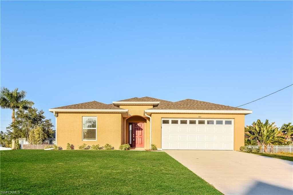 1305 NE 34th LN CAPE CORAL, FL 33909