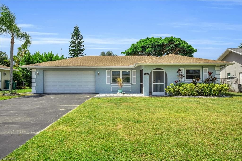 130 Mentor DR NAPLES, FL 34110