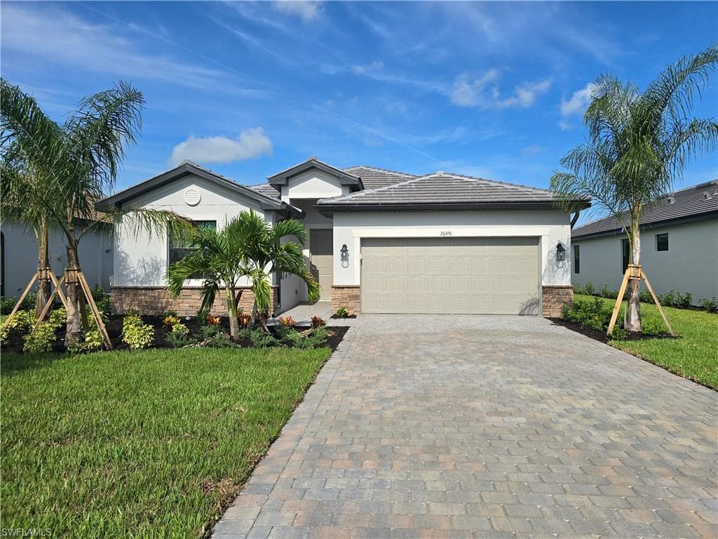 20456 Verawood LOOP ESTERO, FL 33928