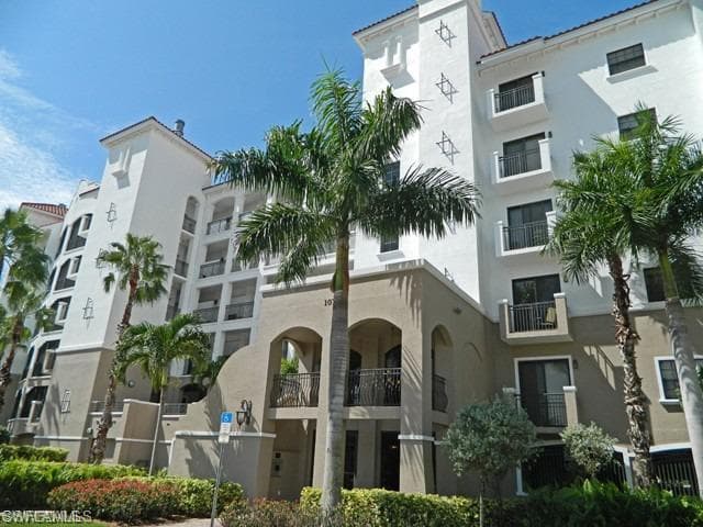 10731 MIRASOL DR 305 MIROMAR LAKES, FL 33913