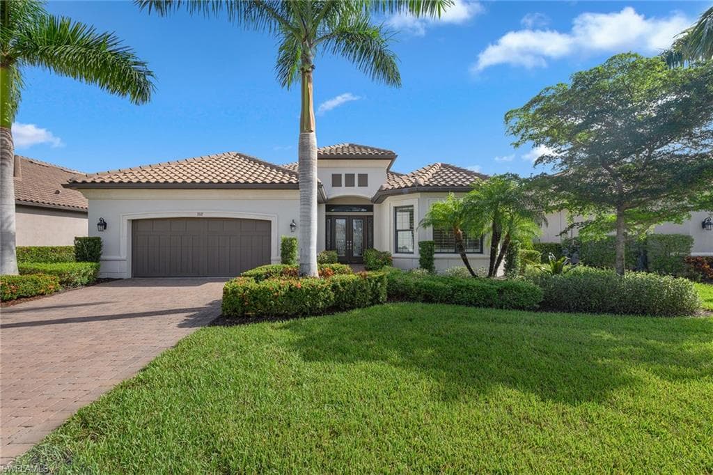3317 Belon LN NAPLES, FL 34114