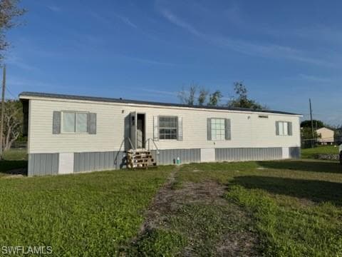 305 Oakmont AVE NW MOORE HAVEN, FL 33471