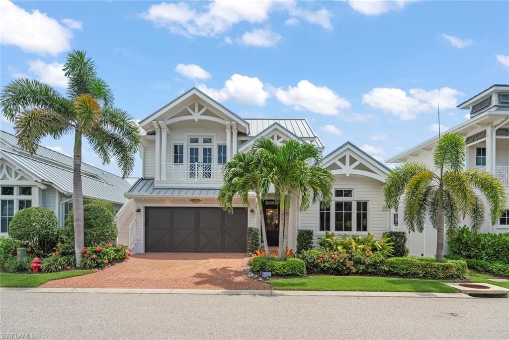 1432 2nd AVE S NAPLES, FL 34102