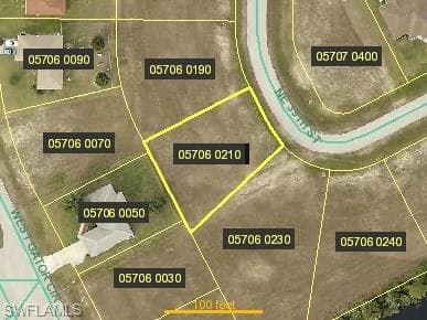 3902 NE 11th PL CAPE CORAL, FL 33909