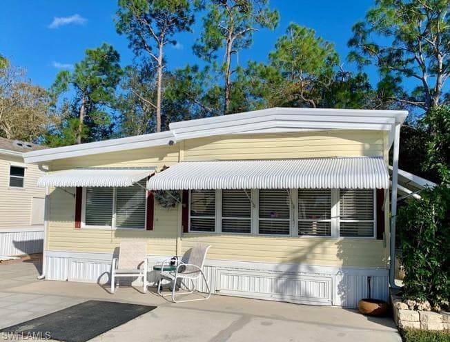39 Bass LN 39 NAPLES, FL 34114