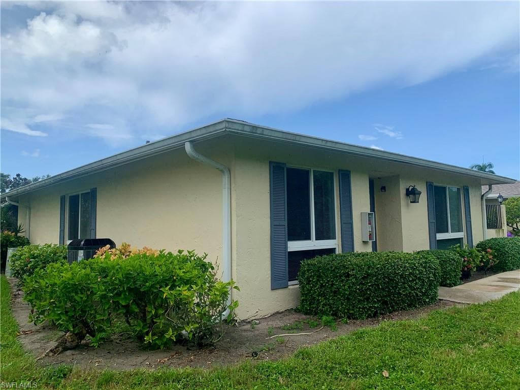 63 Glades BLVD 3 NAPLES, FL 34112