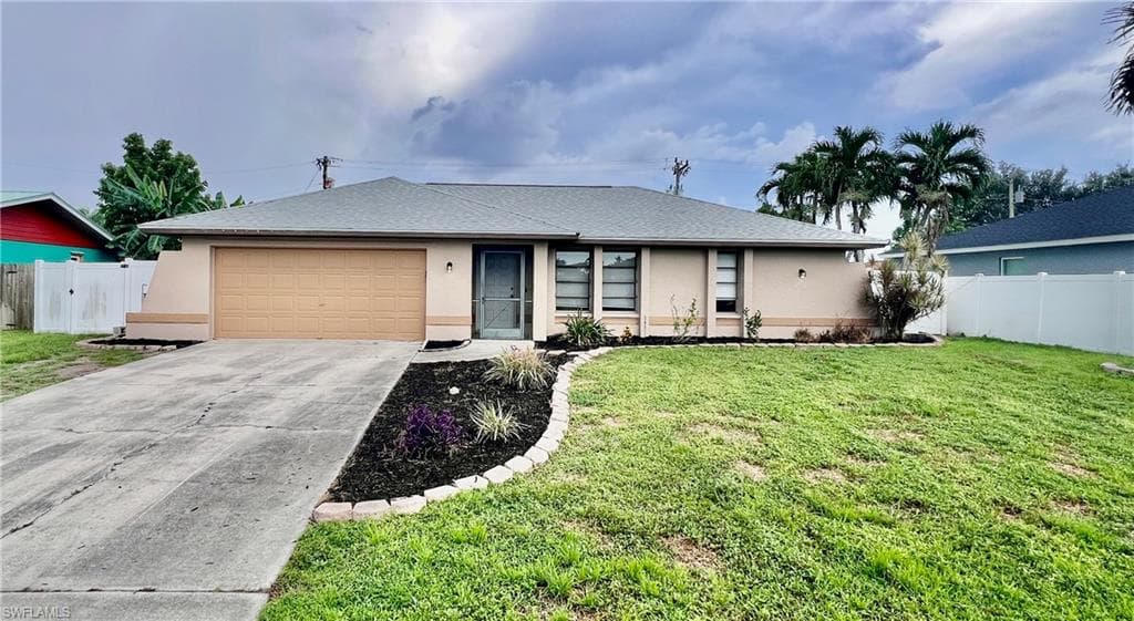 1807 SE 11th AVE CAPE CORAL, FL 33990