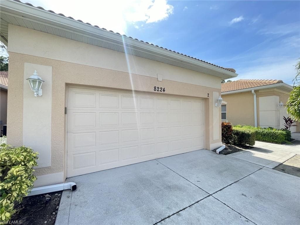 8224 Sanctuary DR 2 NAPLES, FL 34104