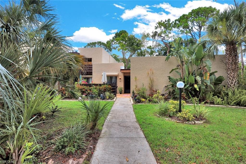 120 Pinebrook DR FORT MYERS, FL 33907