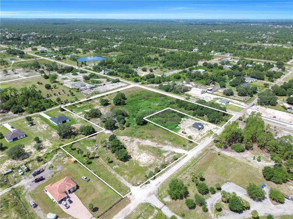 7583 7th PL LABELLE, FL 33935