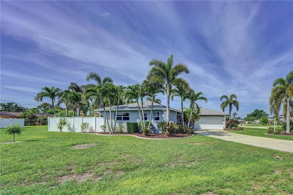 4001 SE 10th AVE CAPE CORAL, FL 33904
