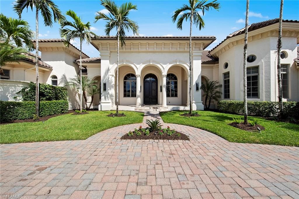 6511 Highcroft DR NAPLES, FL 34119