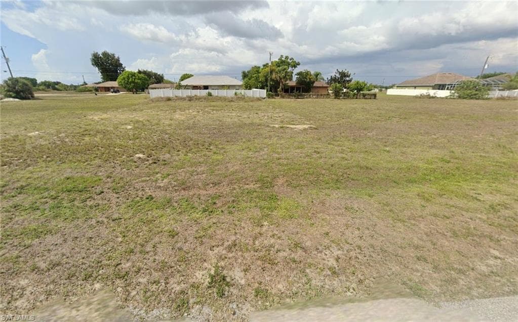 1329 NE 18th TER CAPE CORAL, FL 33909