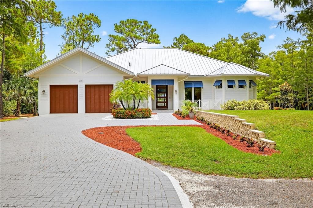4391 1st AVE SW NAPLES, FL 34119