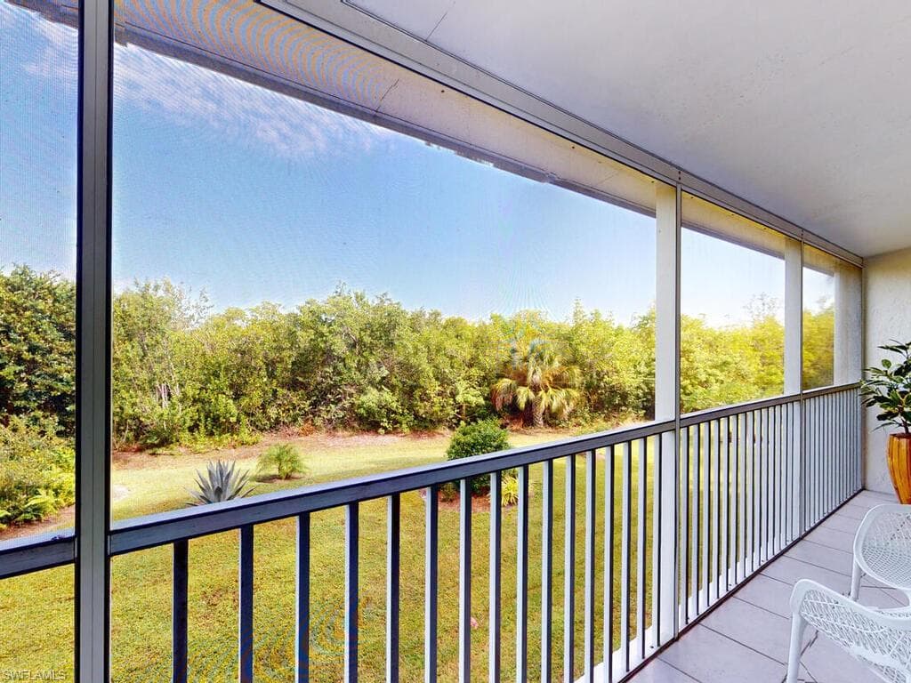 100 Stevens Landing DR 105 MARCO ISLAND, FL 34145