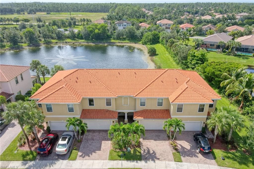 15108 Summit Place CIR 215 NAPLES, FL 34119