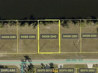 2831 NW 3rd TER CAPE CORAL, FL 33993