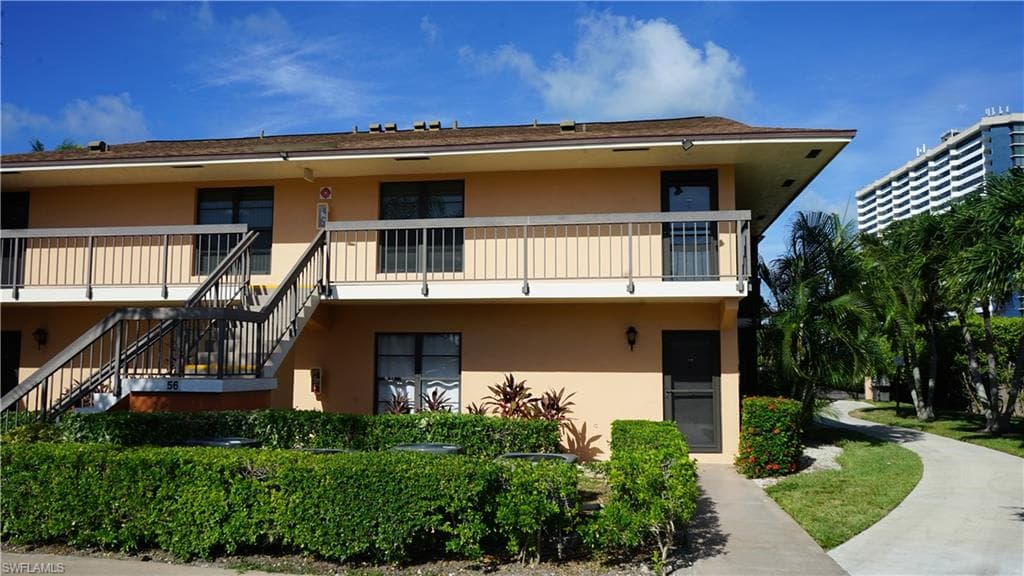 56 Greenbrier ST 2-109 MARCO ISLAND, FL 34145