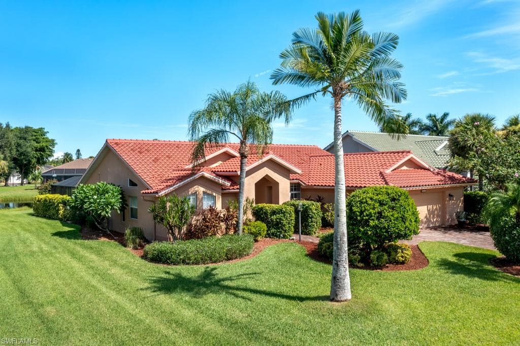 8231 Arborfield CT FORT MYERS, FL 33912