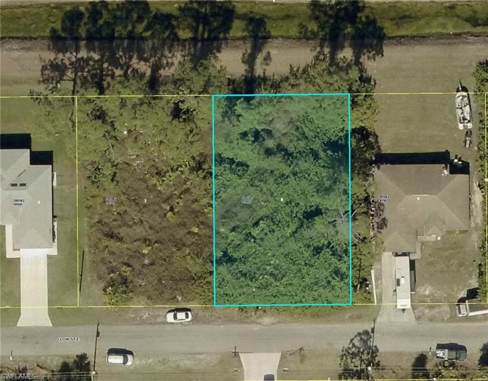 859 Clow ST E LEHIGH ACRES, FL 33974