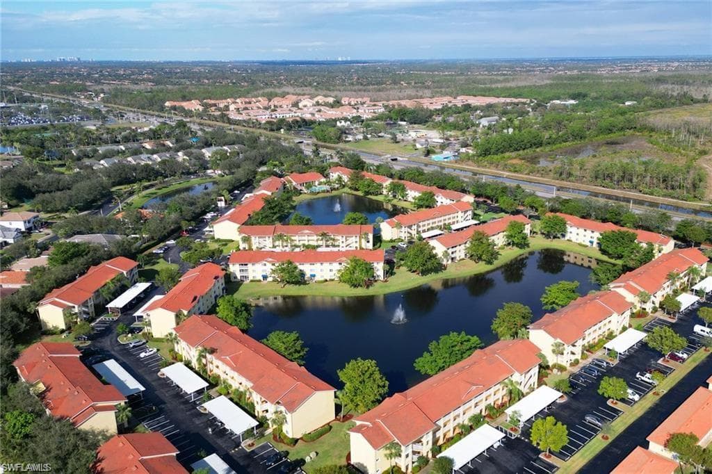 8287 Key Royal LN 1534 NAPLES, FL 34119