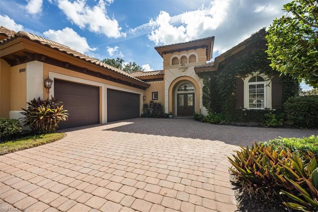 20001 Oak Fairways CT ESTERO, FL 33928