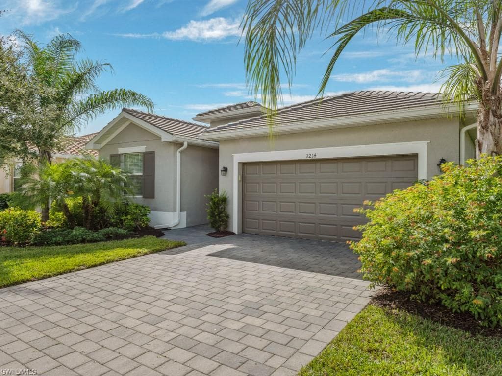 2214 Cara Cara WAY NAPLES, FL 34120