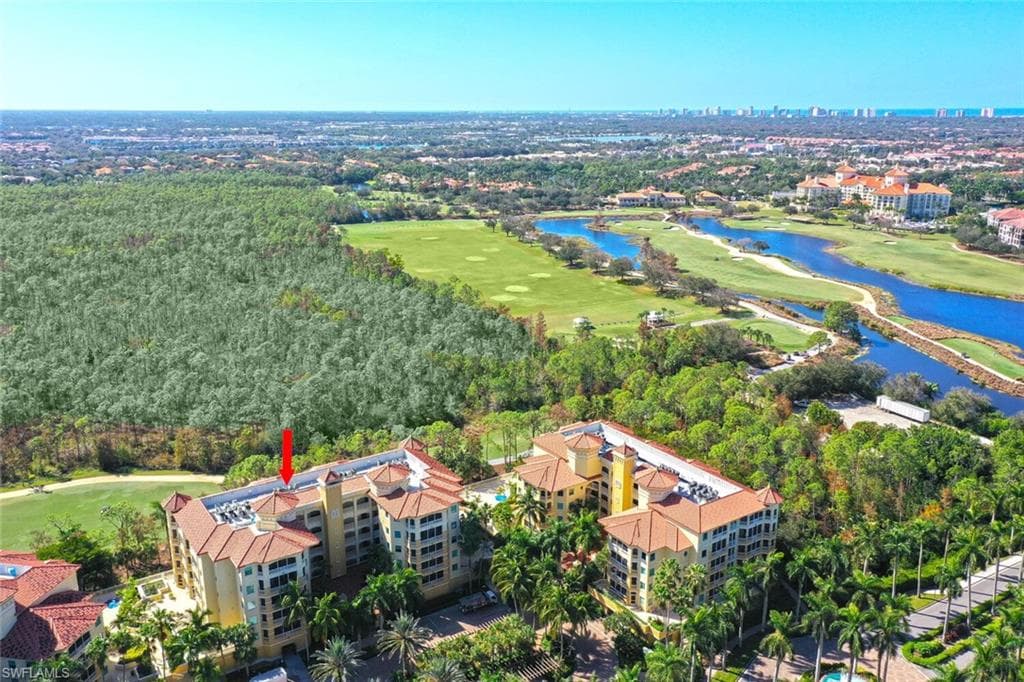 2738 Tiburon BLVD E B-303 NAPLES, FL 34109