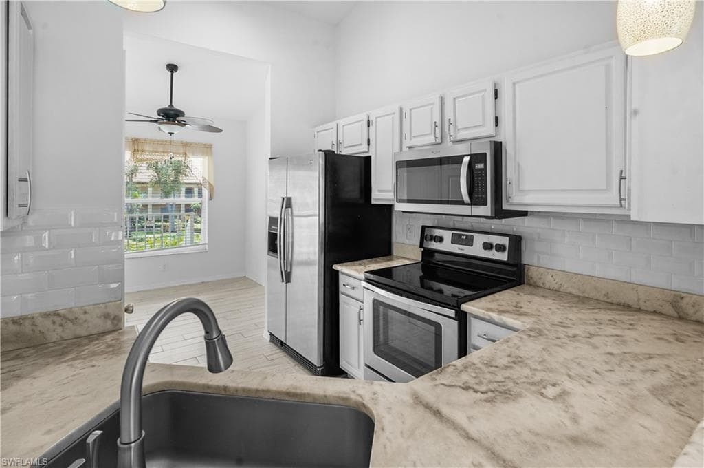 9851 Costa Mesa LN 309 BONITA SPRINGS, FL 34135
